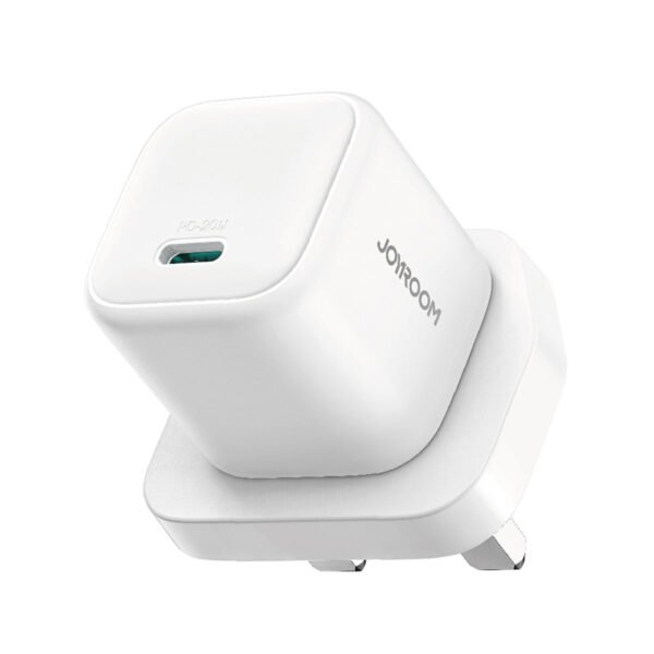 JOYROOM JR-TCG08 20W GaN mini USB-C charger white UK plug